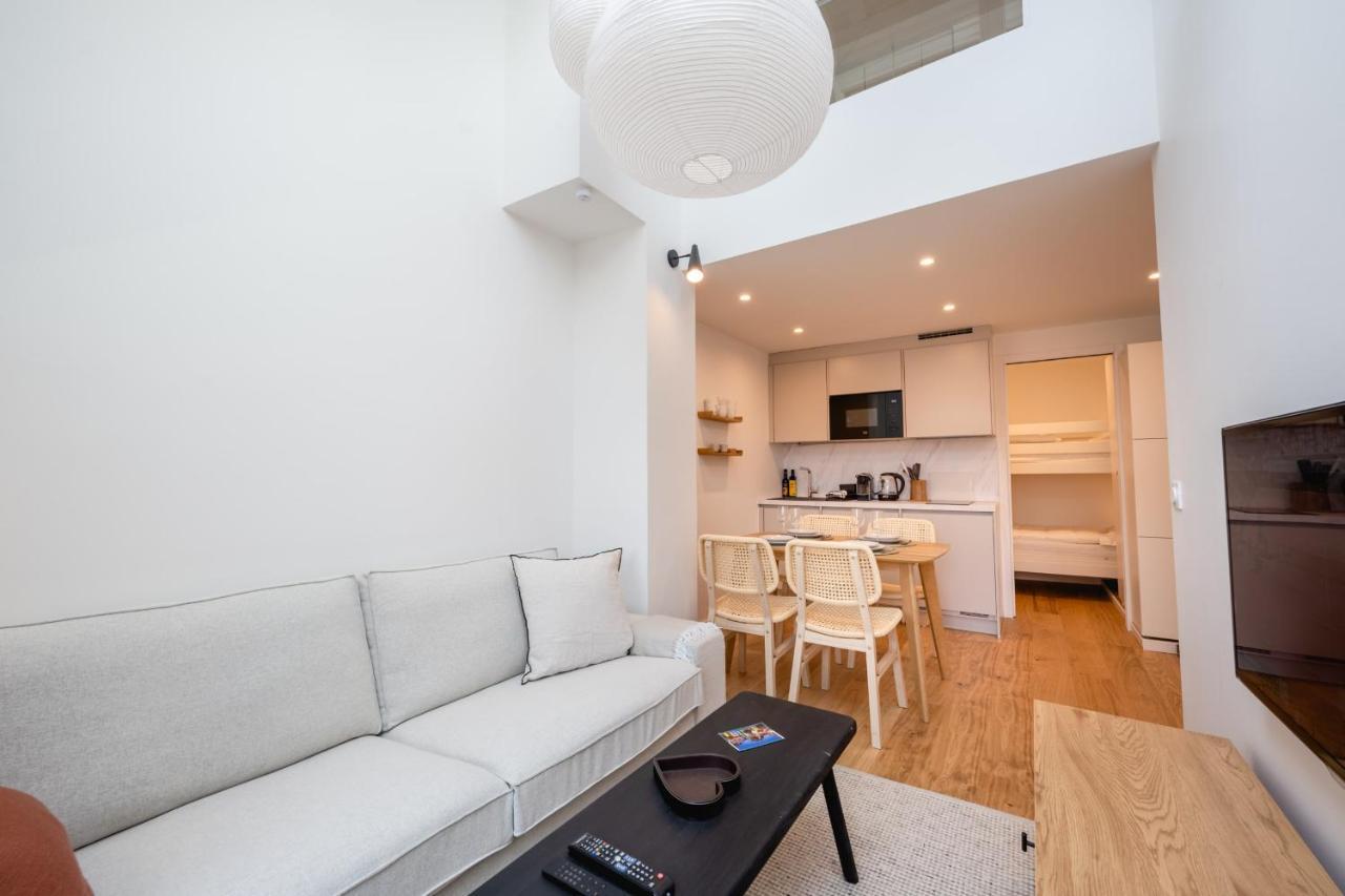 Le Duplex Vaugelas Atypique En Plein Centre Ville Annecy Esterno foto